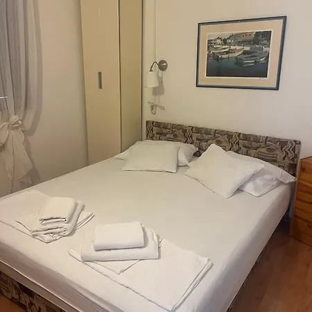 Vila Franka Holiday home *